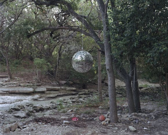 Alec Soth, Enchanted Forest (36), Texas, 2006