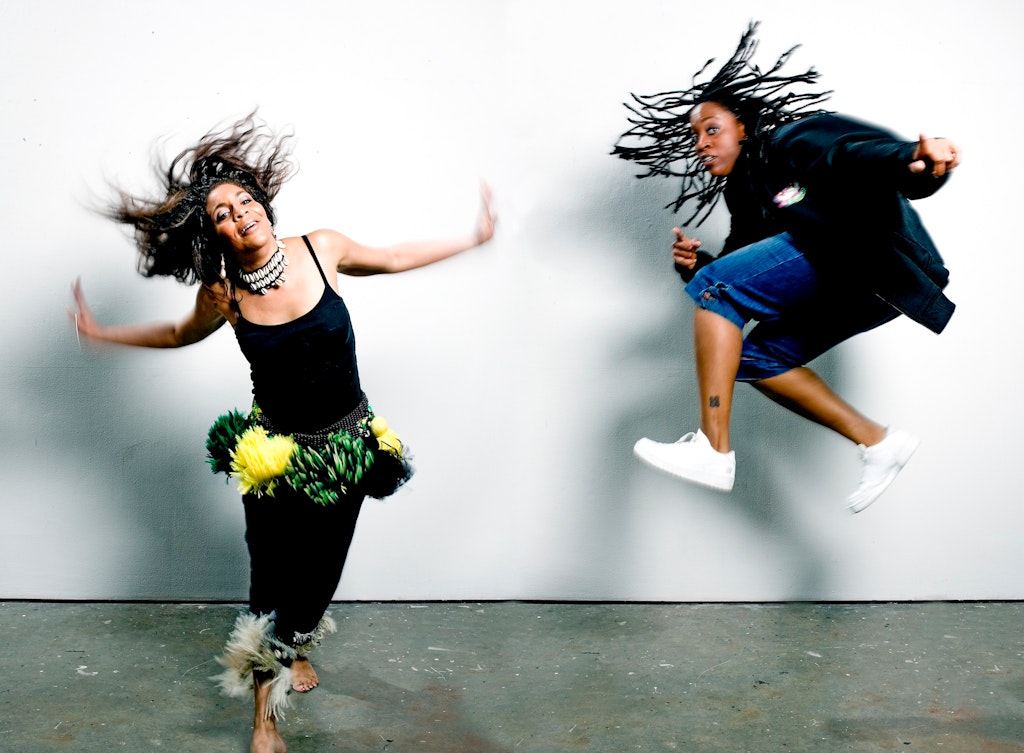 Maia Maiden with Ellena Schoop The Foundation, et cetera, 2008