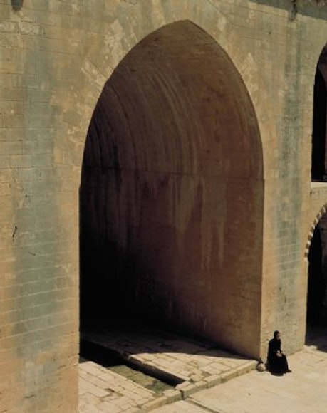 Shirin Neshat, Soliloquy, 1999