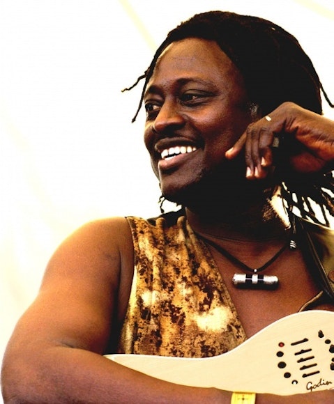 Putumayo’s Acoustic Africa: Habib Koité, Vusi Mahlasela, Dobet Gnahoré