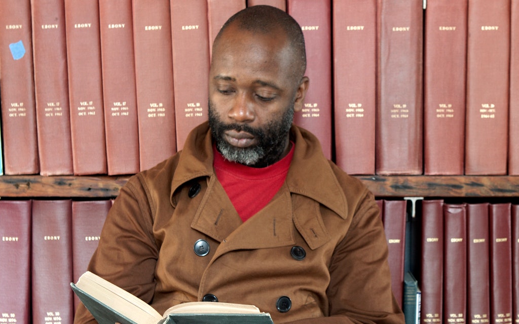 Photo of artist Theaster Gates at a library