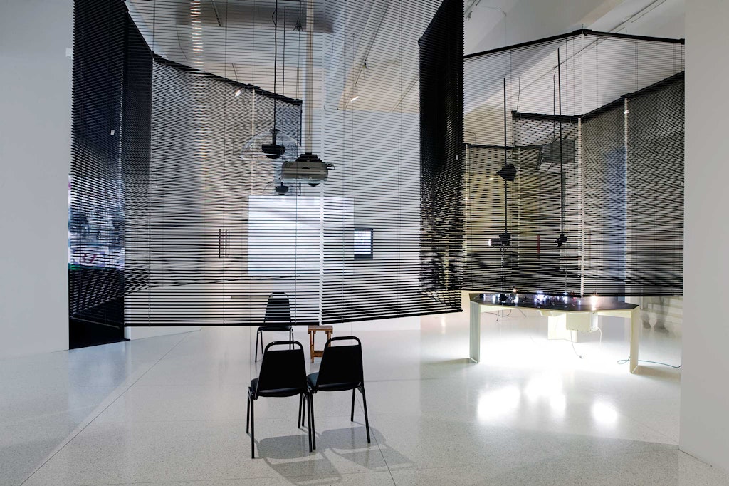 Haegue Yang, Series of Vulnerable Arrangement - The Blind Room, 2006-2007