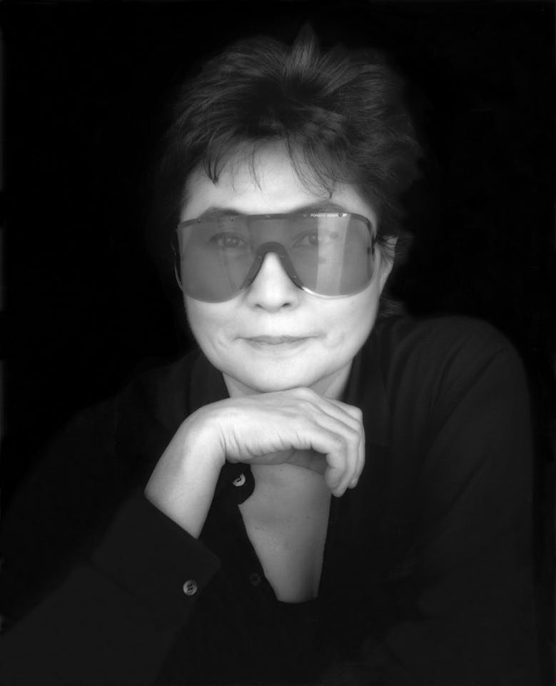 https://walker-web.imgix.net/cms/Yoko-Ono-portrait_001_W.jpg?auto=format,compress&w=640&h=640&fit=max&dpr=1.5