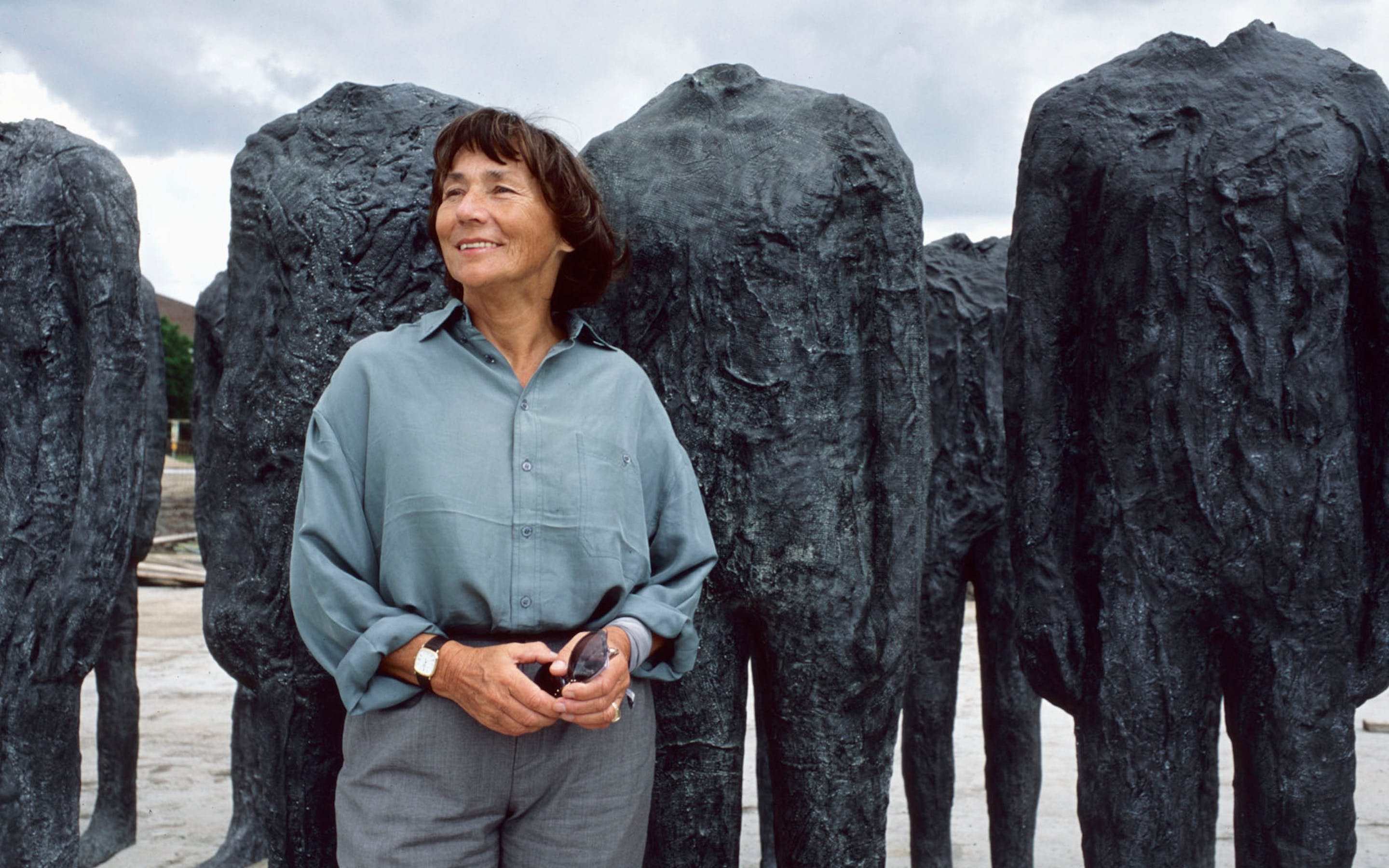 Magdalena Abakanowicz: Celebrating the Pioneer of Abakans on her 93rd ...
