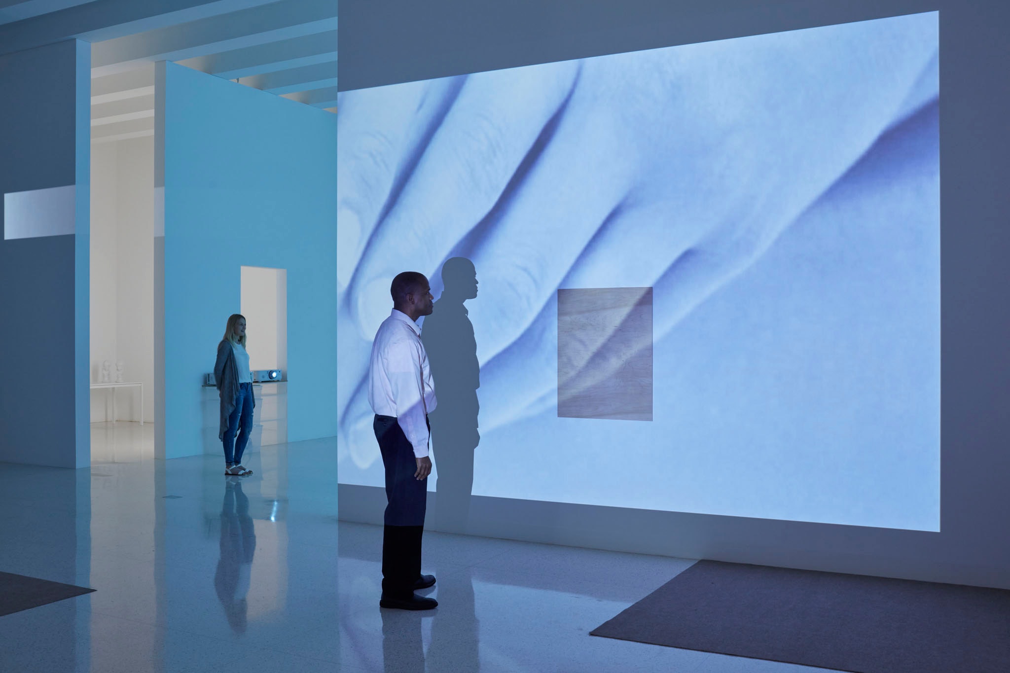 lee.kページ WHAT ‼️THE‼️HELL‼️LEE KNOW‼️‼️