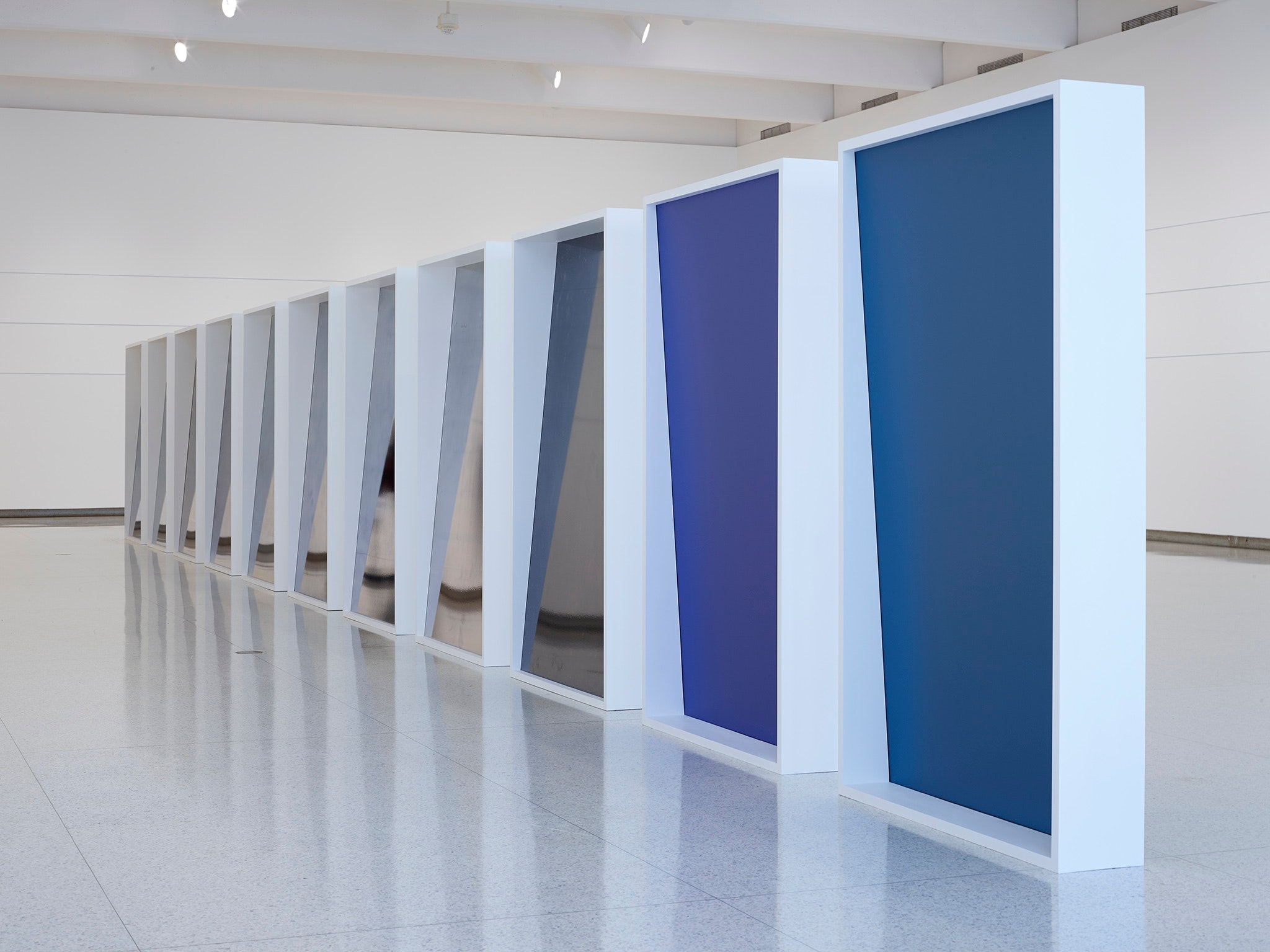 Liz Deschenes, Gallery 7, 2015