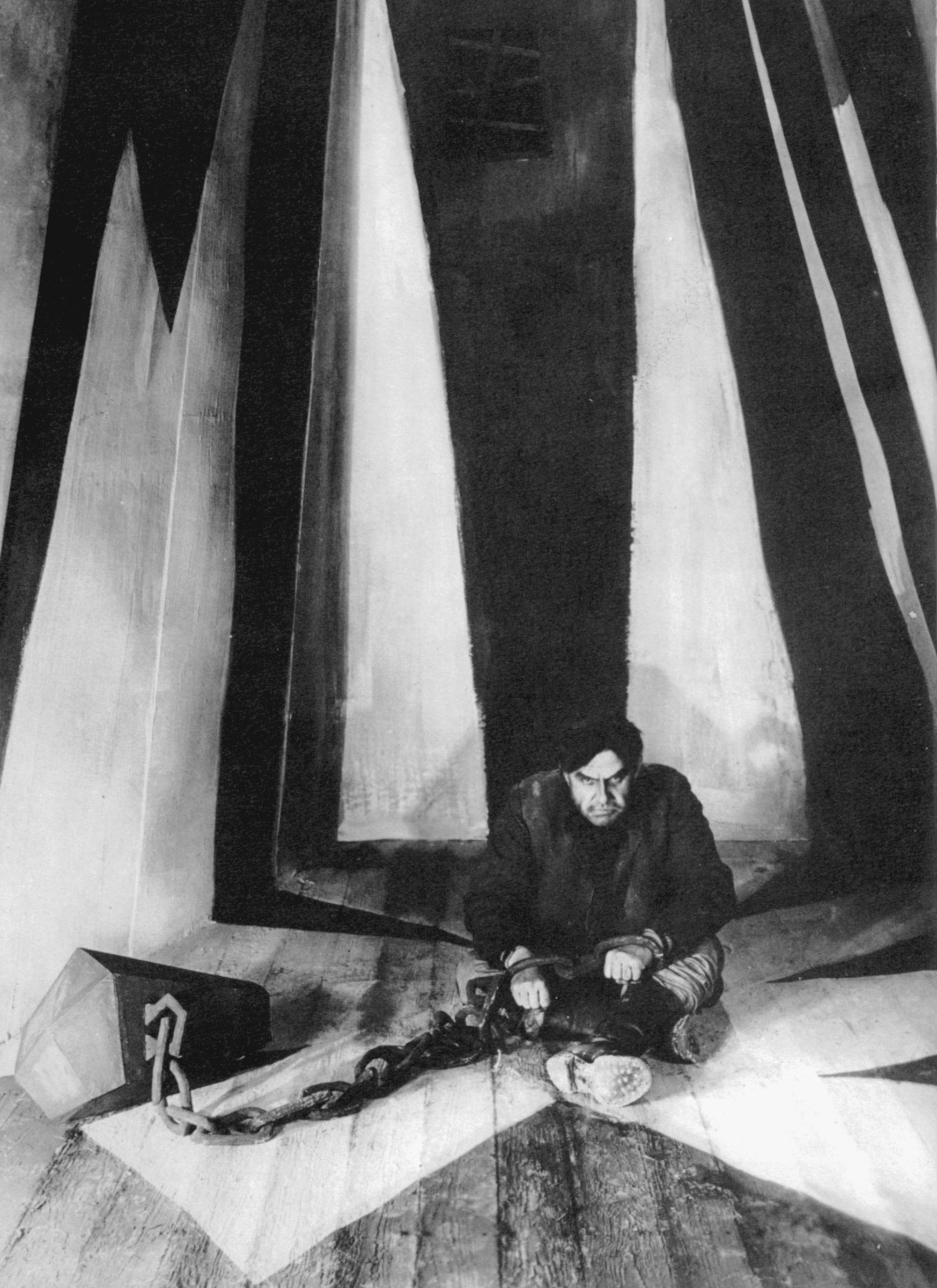 Mad Berlin Revisiting I Dr Caligari I In The Wake Of Fascism
