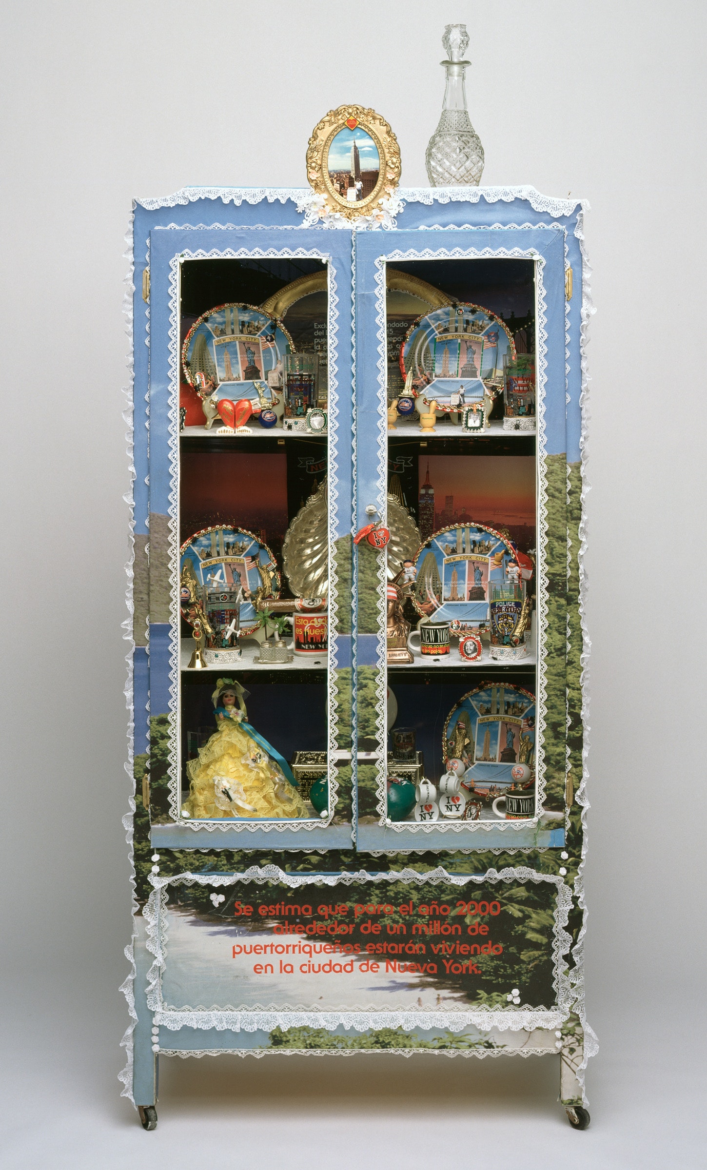 A ornimental display case with decorative plates.
